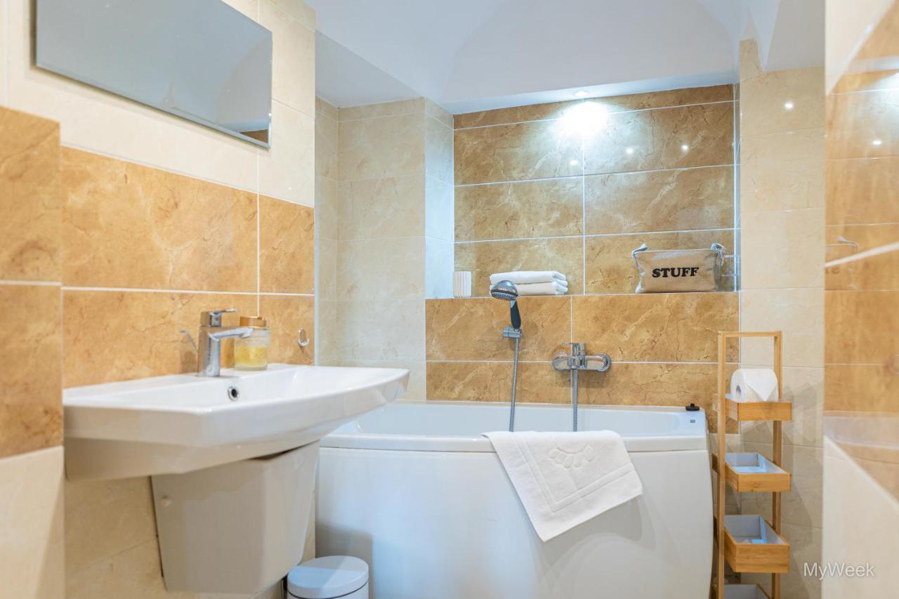 Apartament Z Historia, Klahra Myweek Lądek-Zdrój 外观 照片